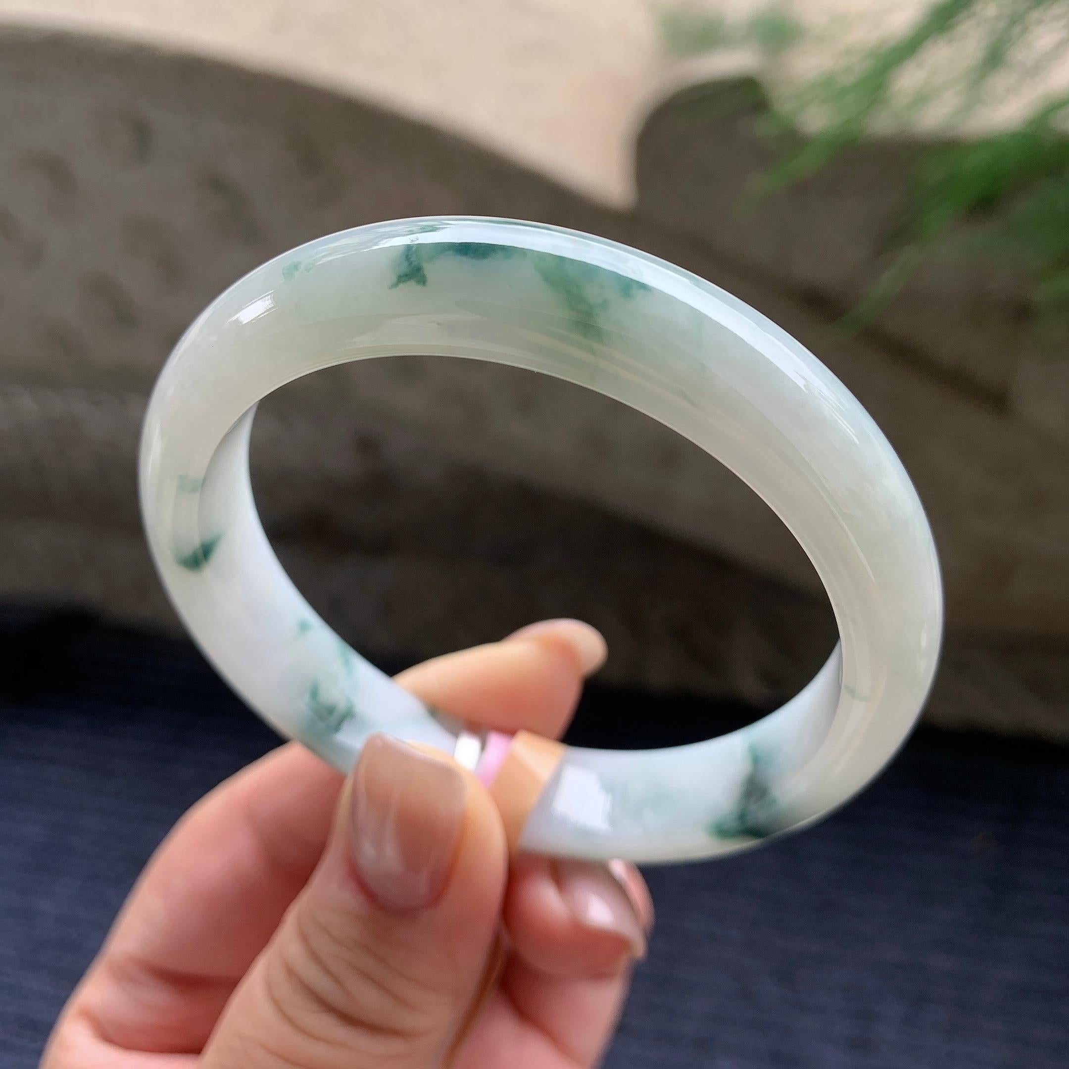细糯种飘蓝花正圈平安镯  57圈口  天然缅甸A货翡翠（yc405536）