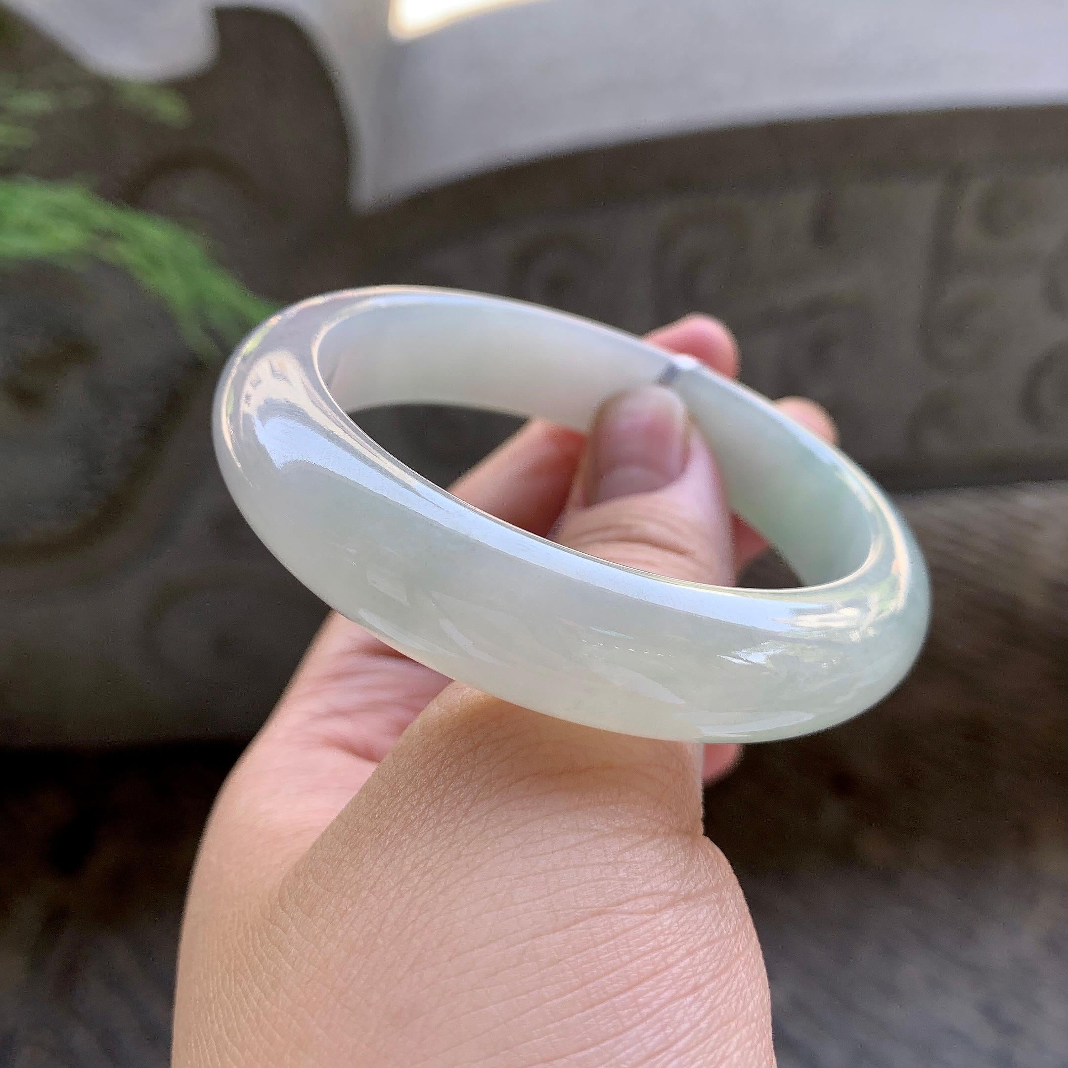 细糯种飘花平安镯（53.2mm）（yc199582）