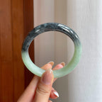 糯冰带色乌鸡翡翠平安镯（58mm)（yc373888）