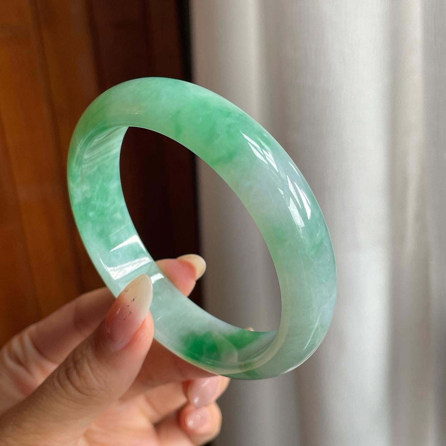 糯冰种带色翡翠平安镯（58.8mm）（yc223447）