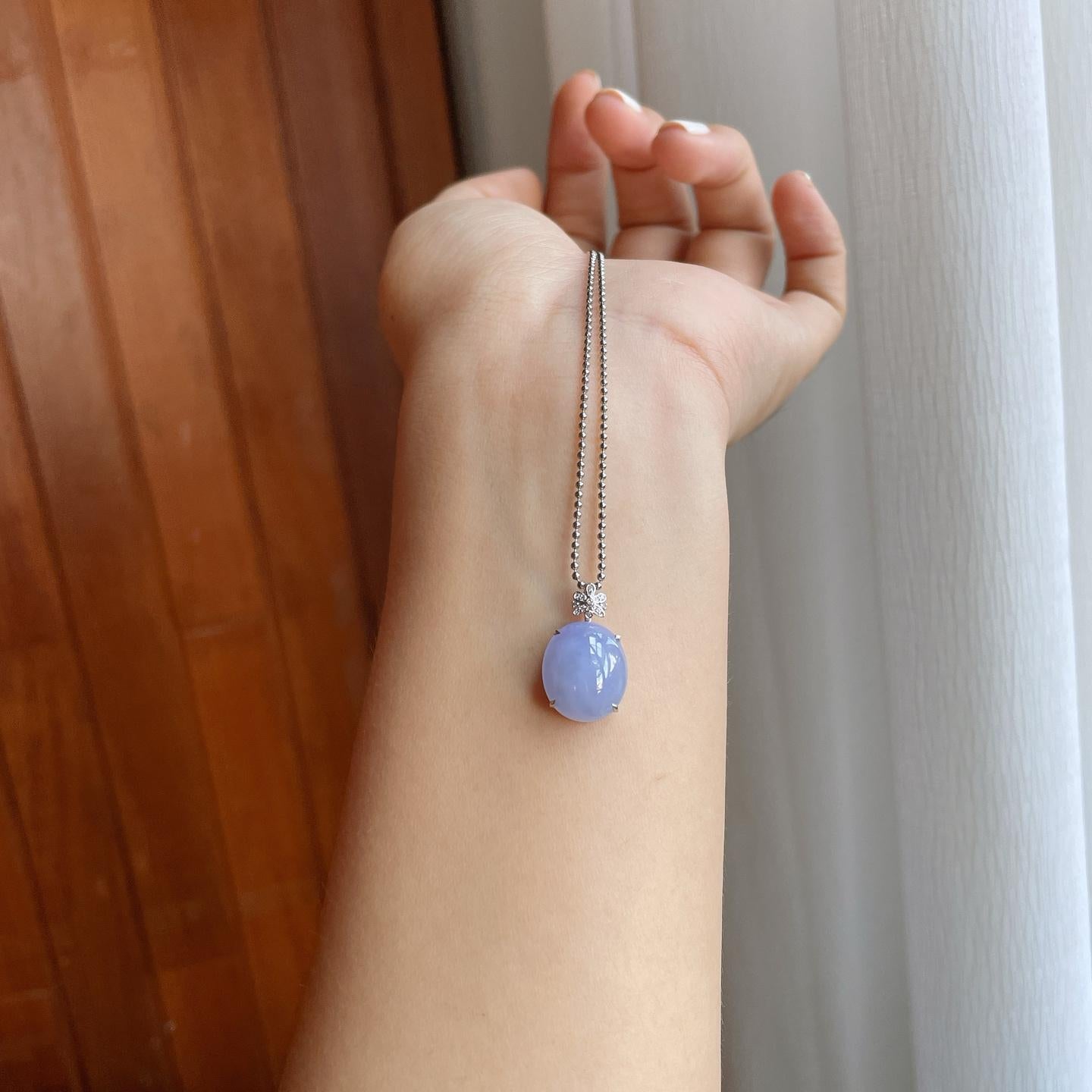 18k金钻镶糯冰翡翠蛋面吊坠（yc255692）