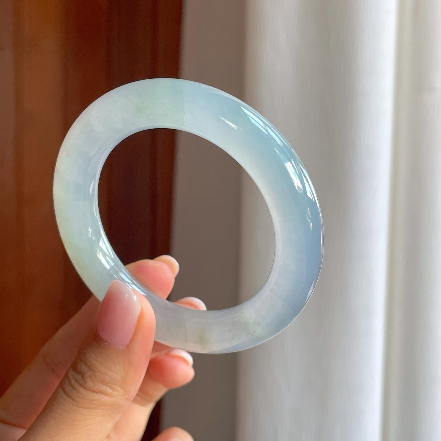 冰种白月光翡翠圆条手镯（52mm)（yc386431）