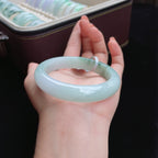 糯冰飘花正圈翡翠手镯（55.3mm）（yc017388）