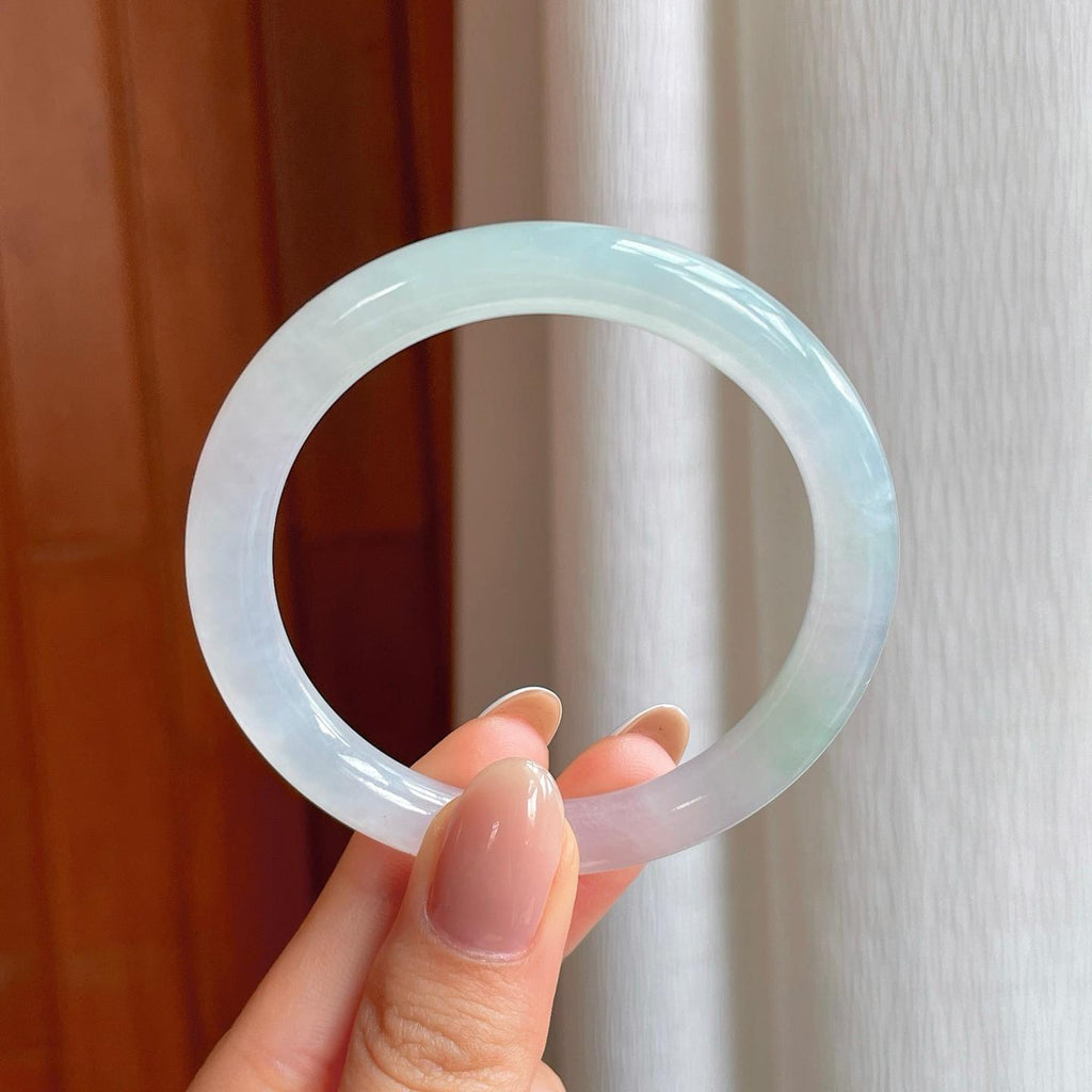 冰种淡底色翡翠圆条手镯（51.3mm)（yc373866）