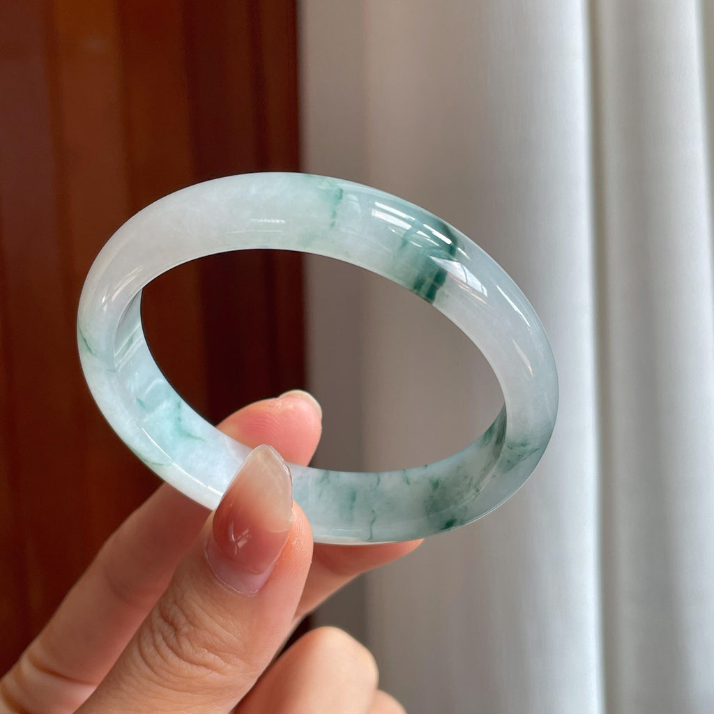 糯冰翡翠飘花贵妃镯（55mm）（yc346547）