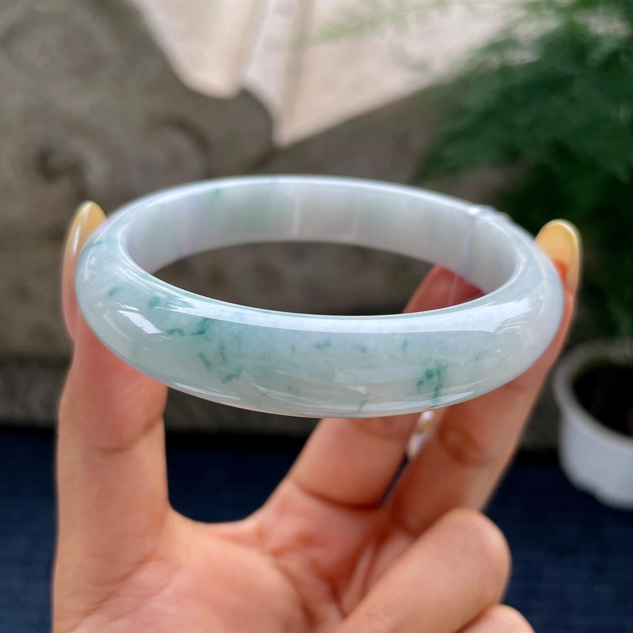 细糯种飘花正圈平安镯56.3圈 天然缅甸A货翡翠（yc481925）