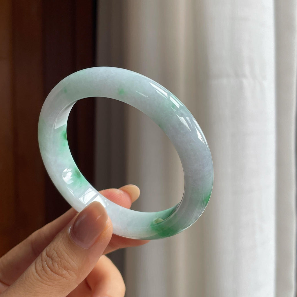 糯冰飘绿花翡翠平安镯(52.8mm)（yc423153）
