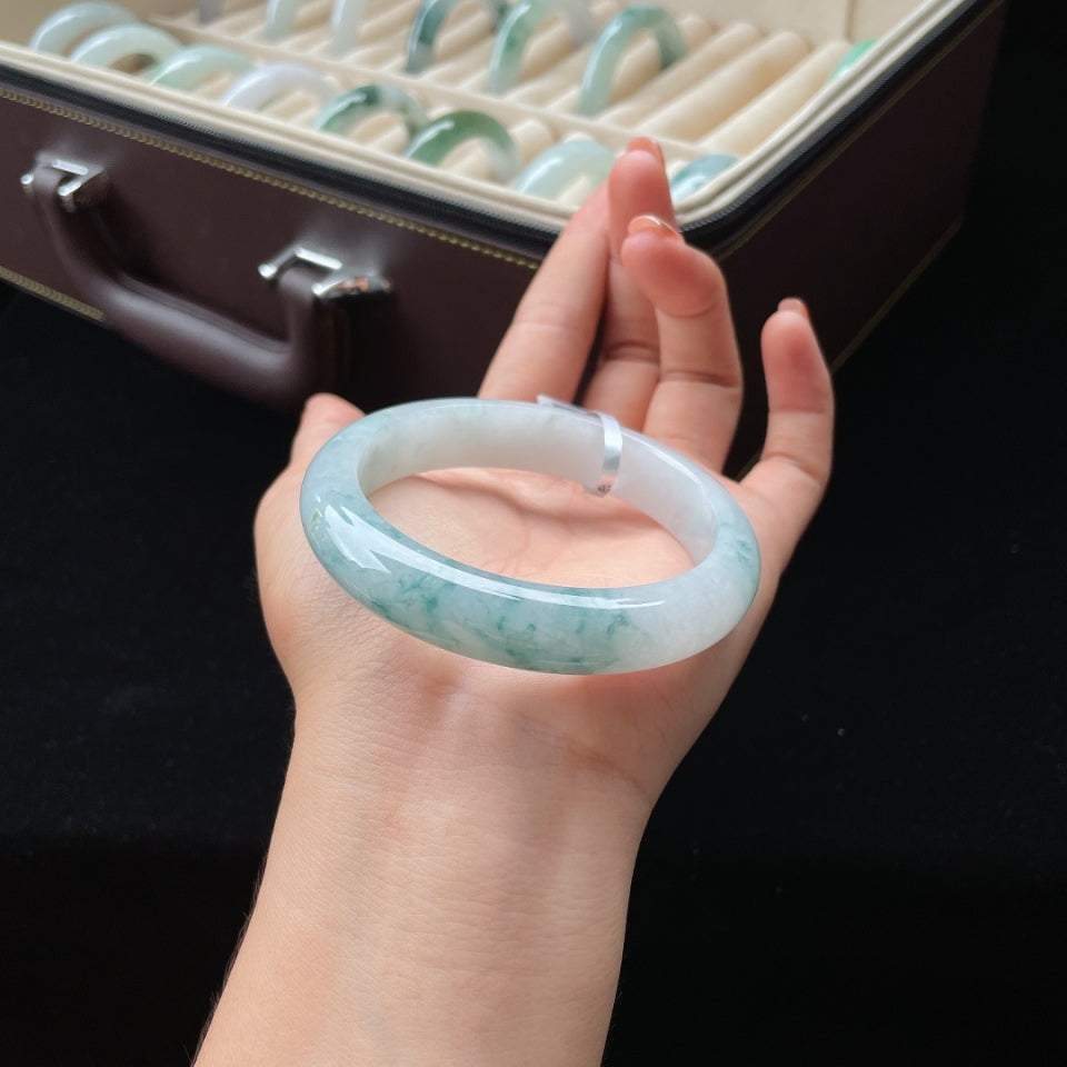 糯种飘花正圈翡翠手镯（57.7mm）（yc018719）