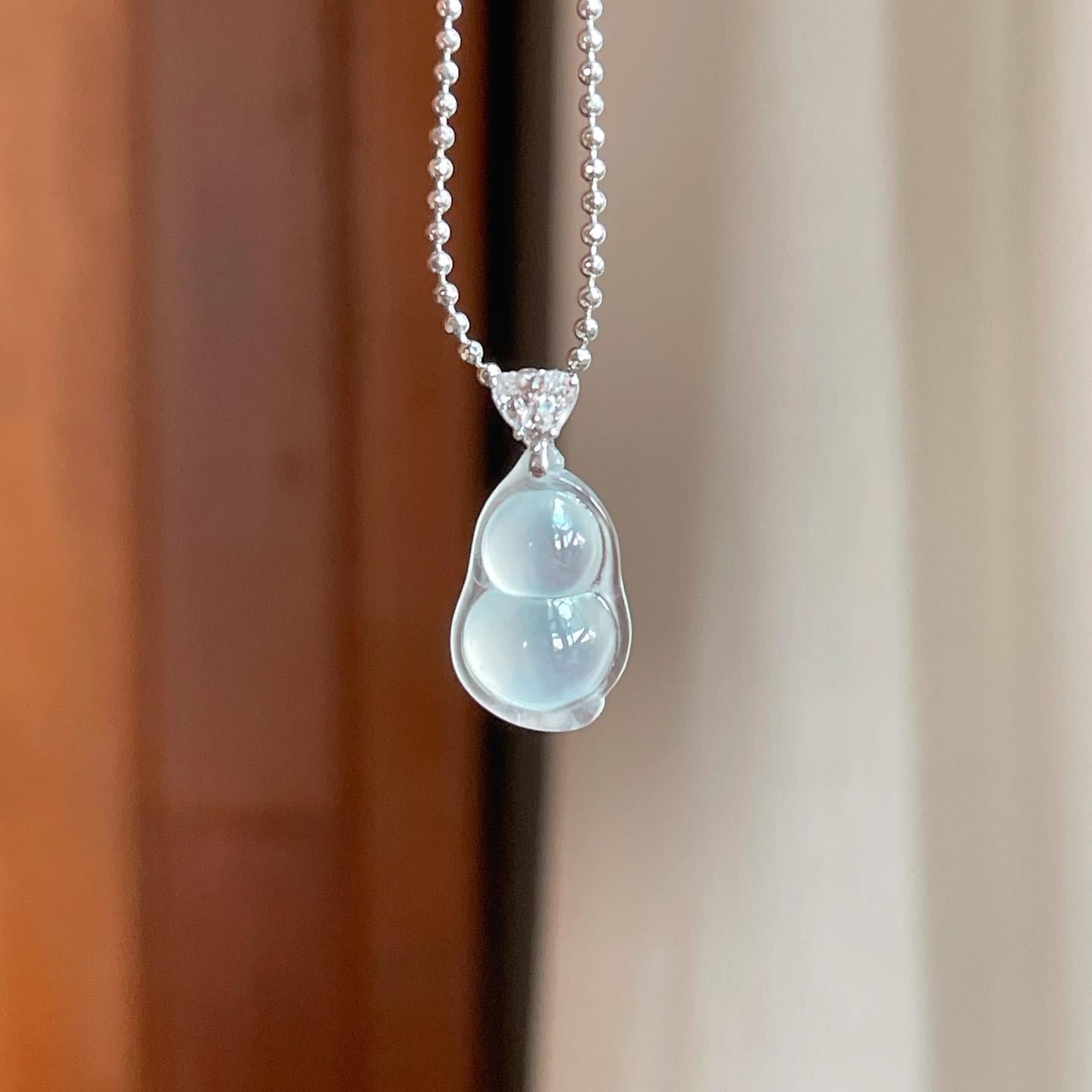 18k金扣冰玻种无色翡翠葫芦（yc349402）