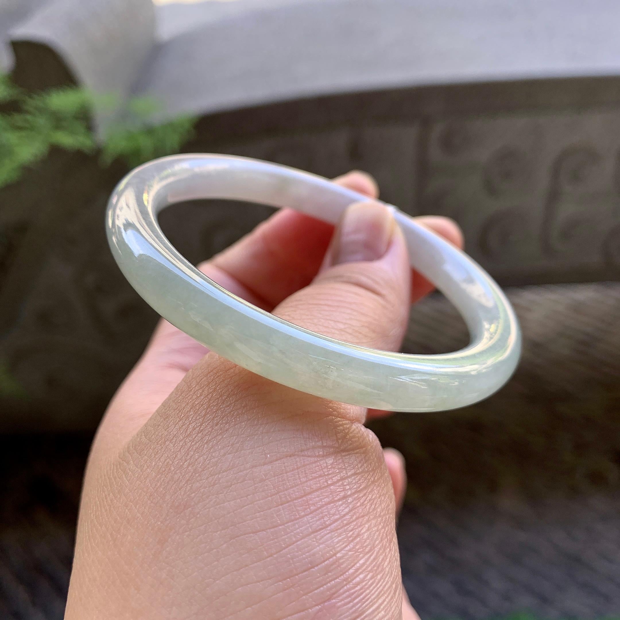 细糯种淡晴底圆条手镯（56.5mm）（yc213151）