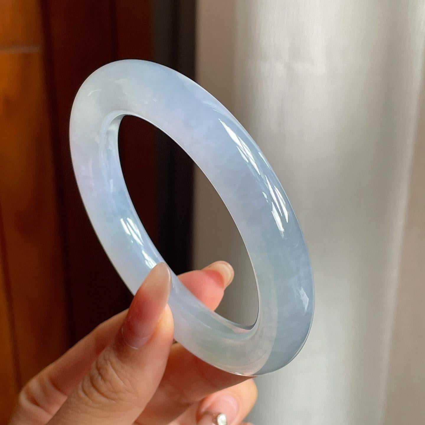 糯冰种紫罗兰翡翠圆条手镯（54mm）（yc200653）