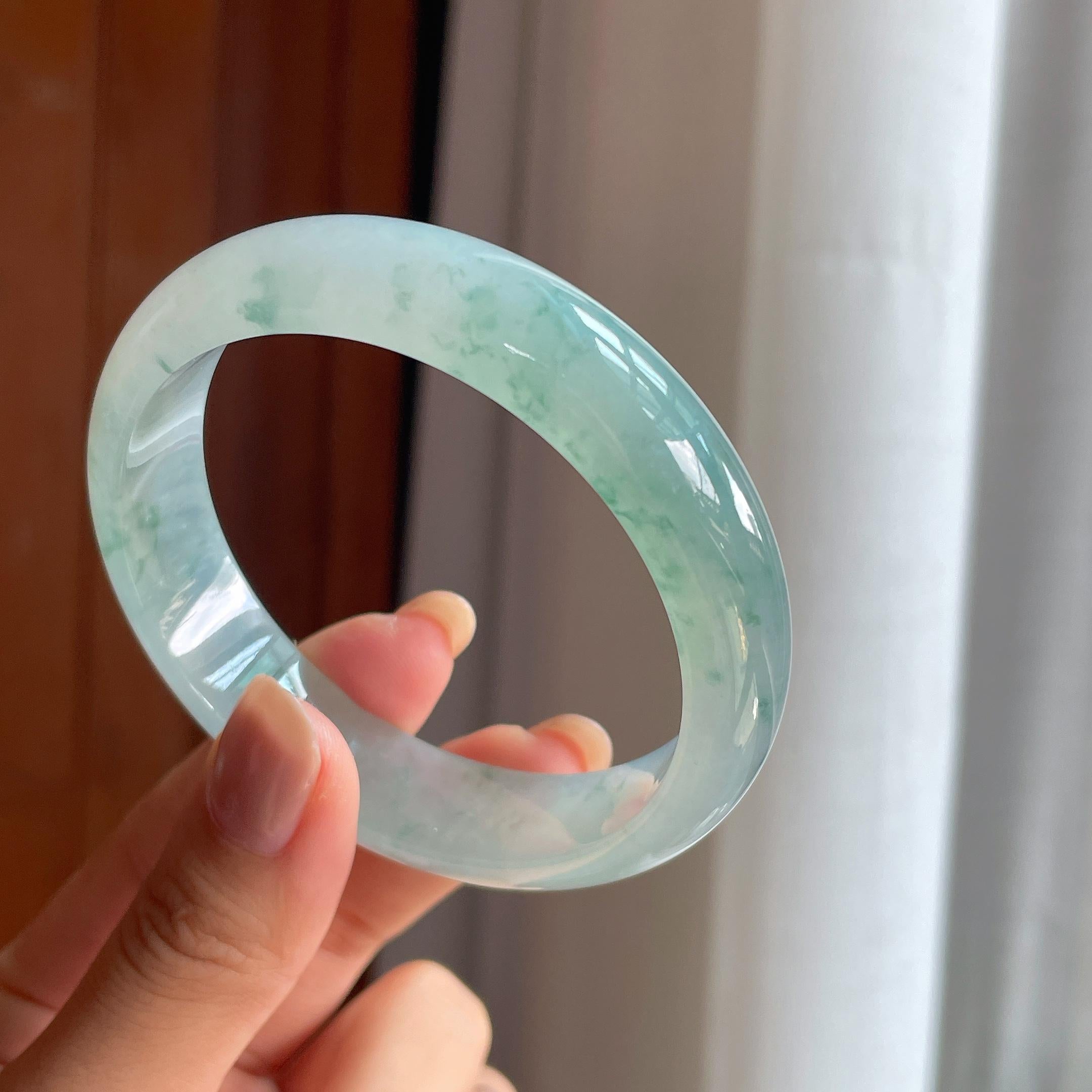 冰种飘花宽版翡翠平安镯(58.5mm)（yc422916）