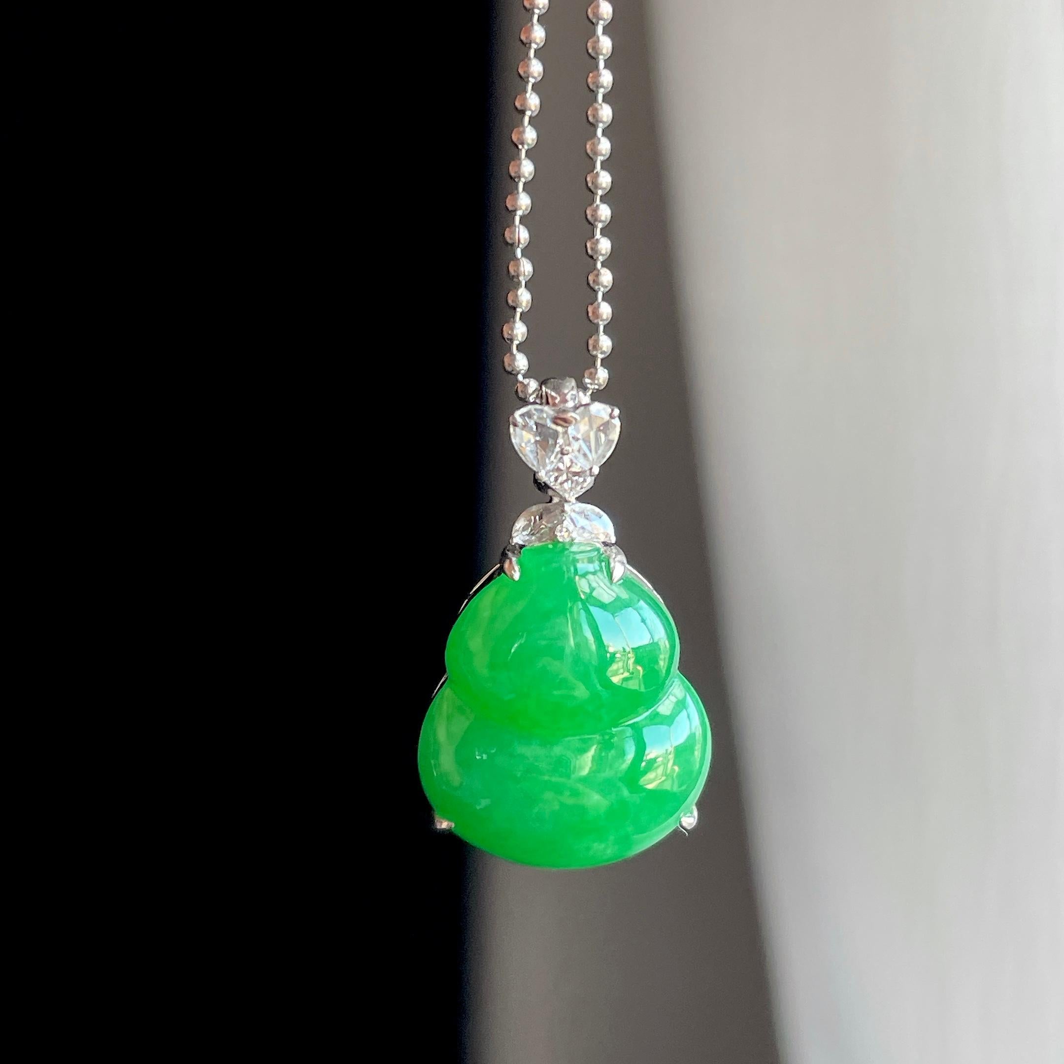 18k 金钻镶糯冰满绿翡翠葫芦（yc318566）