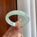 糯冰晴底翡翠贵妃手镯（52.8mm）（yc270324）