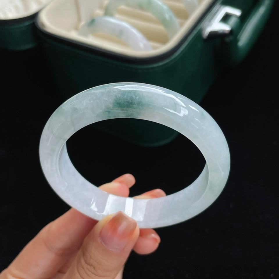 糯冰正圈飘花翡翠手镯（56mm）（yc016631）