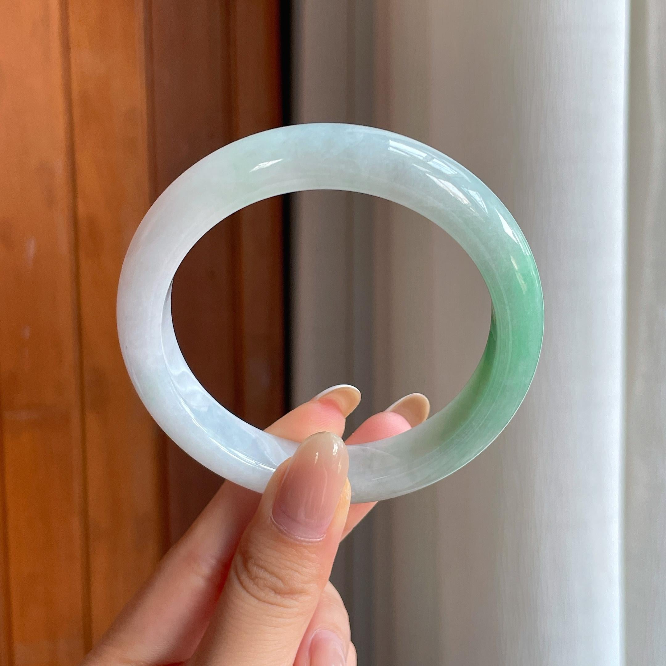 糯冰带色翡翠平安镯（59.5mm)（yc399305）