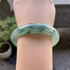 糯冰种飘花贵妃手镯（56.7mm）（yc243905）