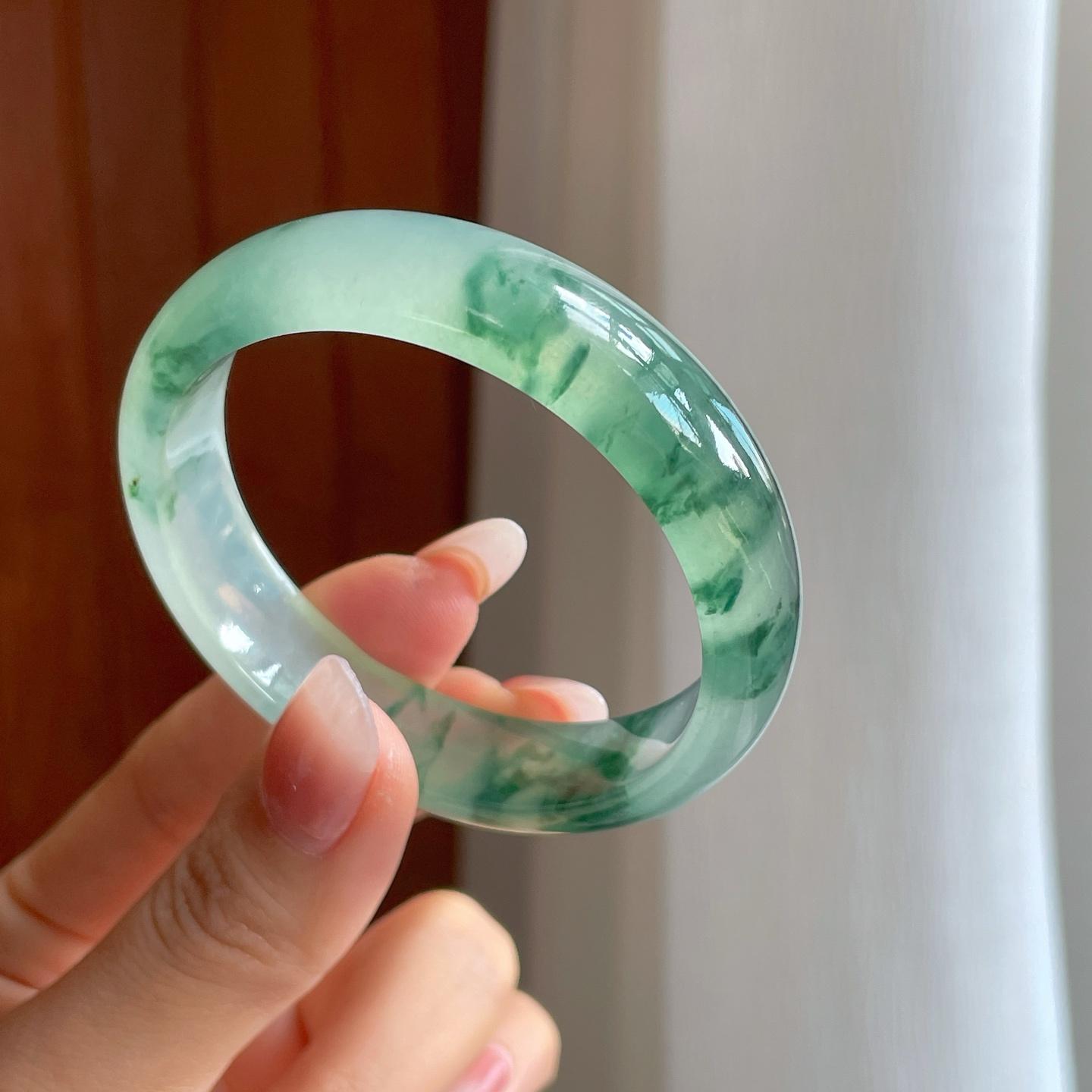 冰玻种飘花翡翠平安镯（52.7mm）（yc312940）