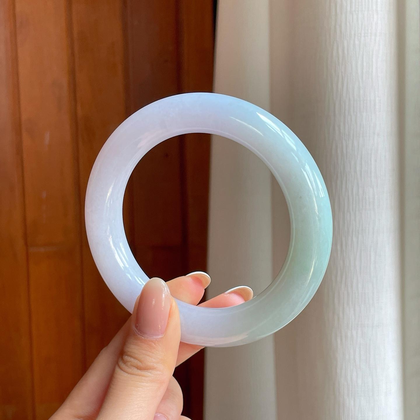 糯冰淡春彩翡翠圆条手镯（59mm）（yc376709）