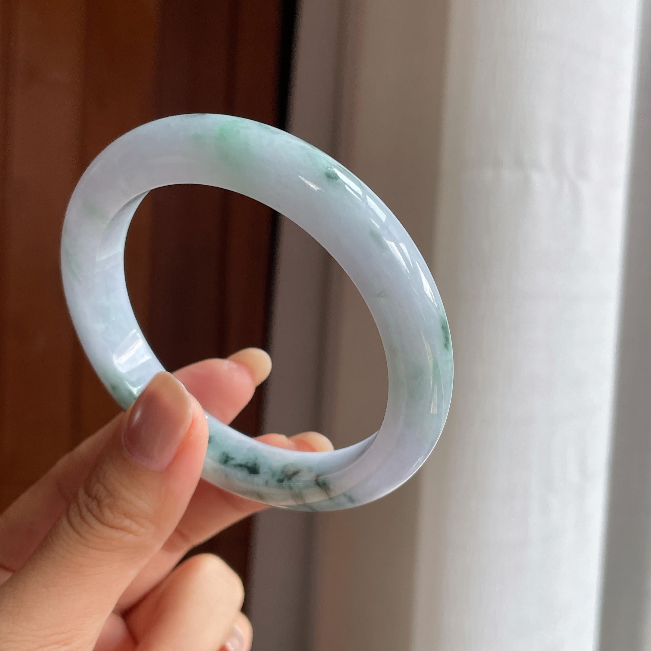 糯冰飘花翡翠平安镯(58.5mm)（yc415383）