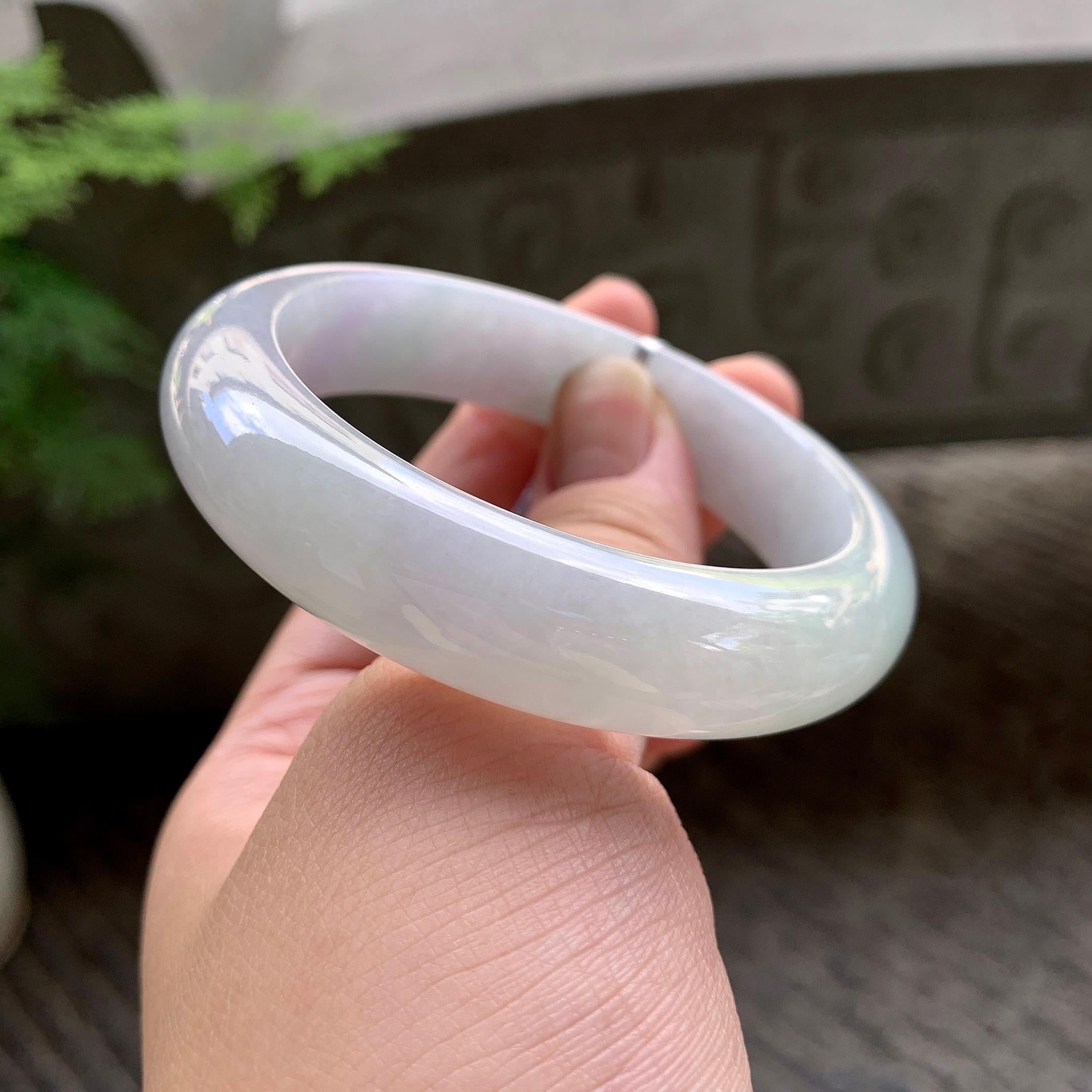 糯种淡粉底平安镯（54.2mm）（yc202349）