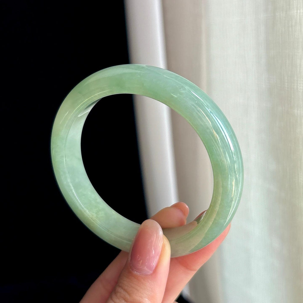 糯冰晴底翡翠平安镯（56.4mm)（yc329494）