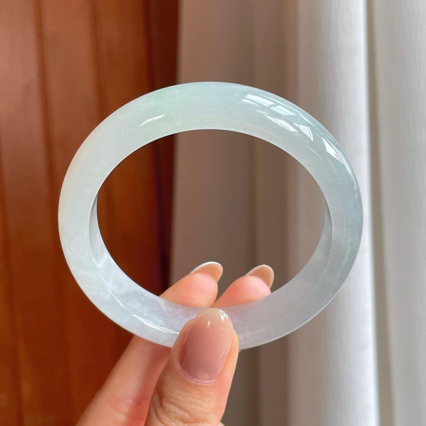 冰种淡底色翡翠平安镯（56.8mm)（yc376762）