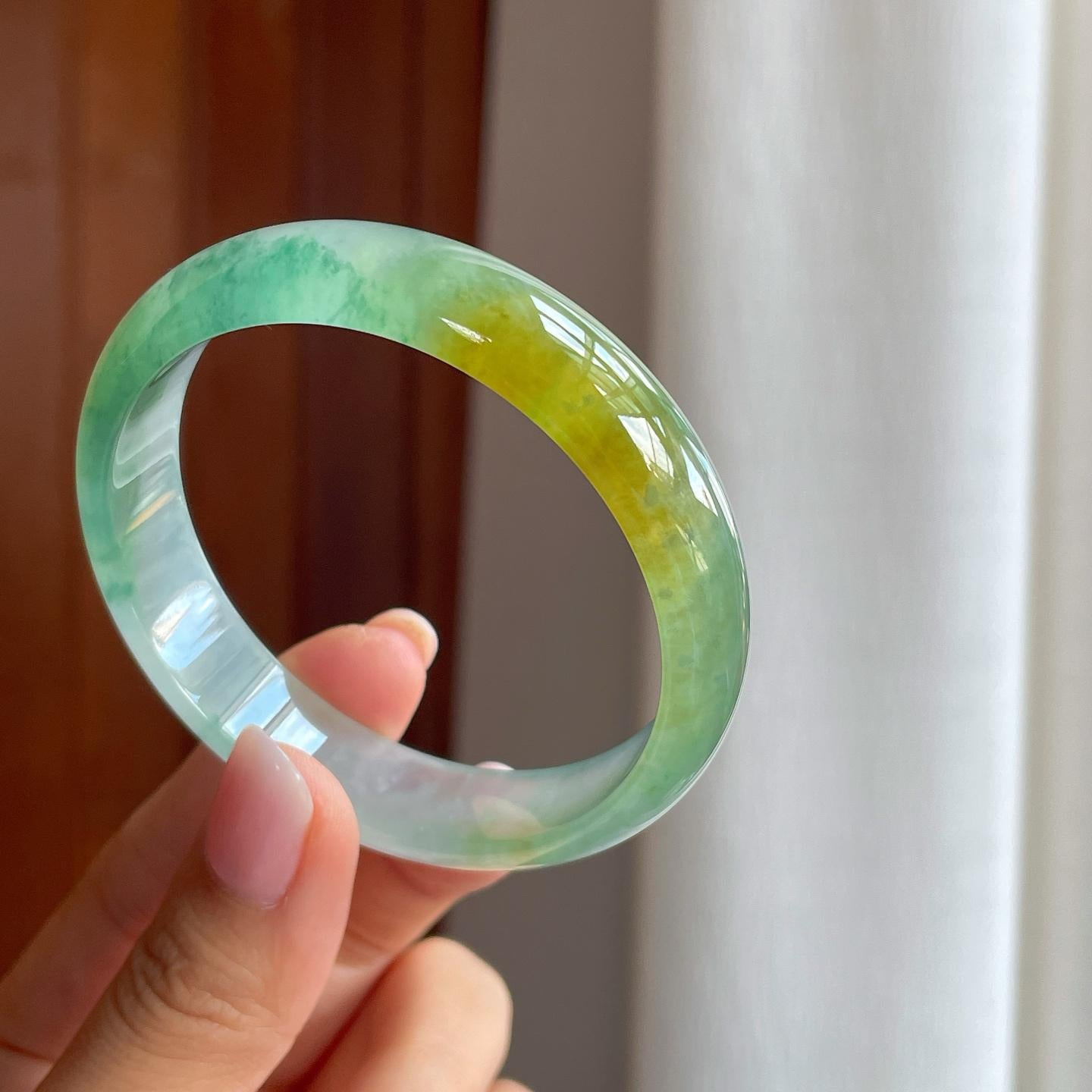 冰种黄加绿翡翠平安镯（56mm)（yc382843）