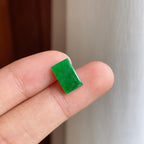 裸石糯冰满绿翡翠马鞍（yc249146）