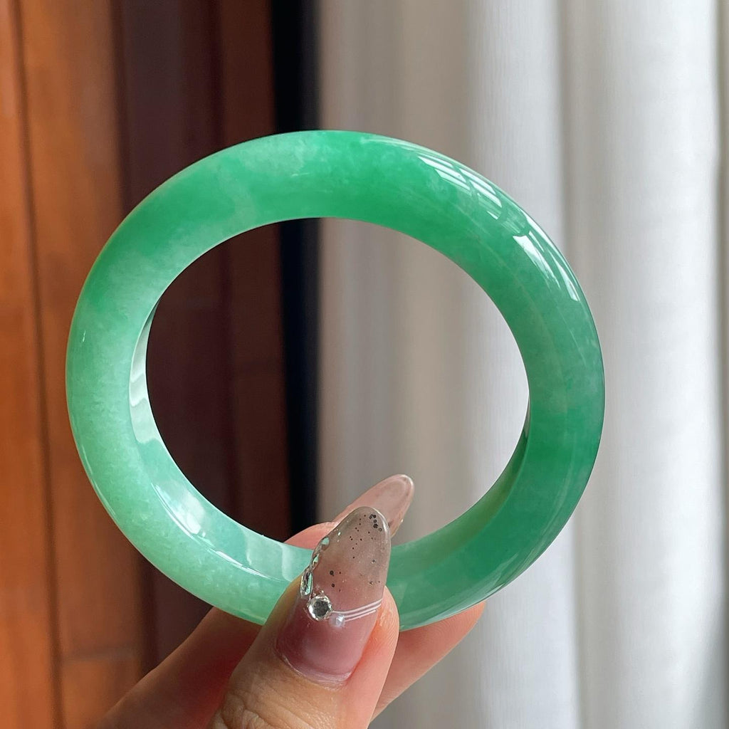 糯冰满绿翡翠平安镯（53mm）