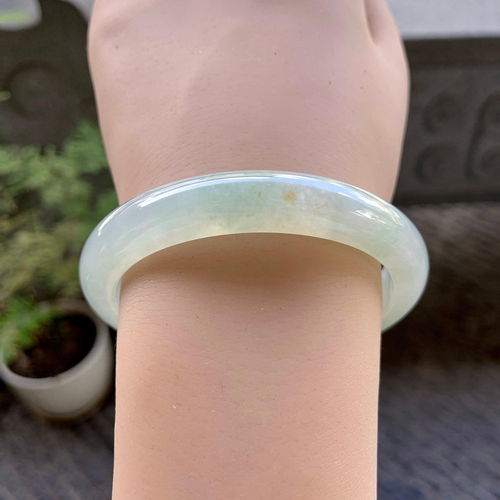 细糯种淡晴底洒金贵妃手镯（55.3mm）（yc243900）