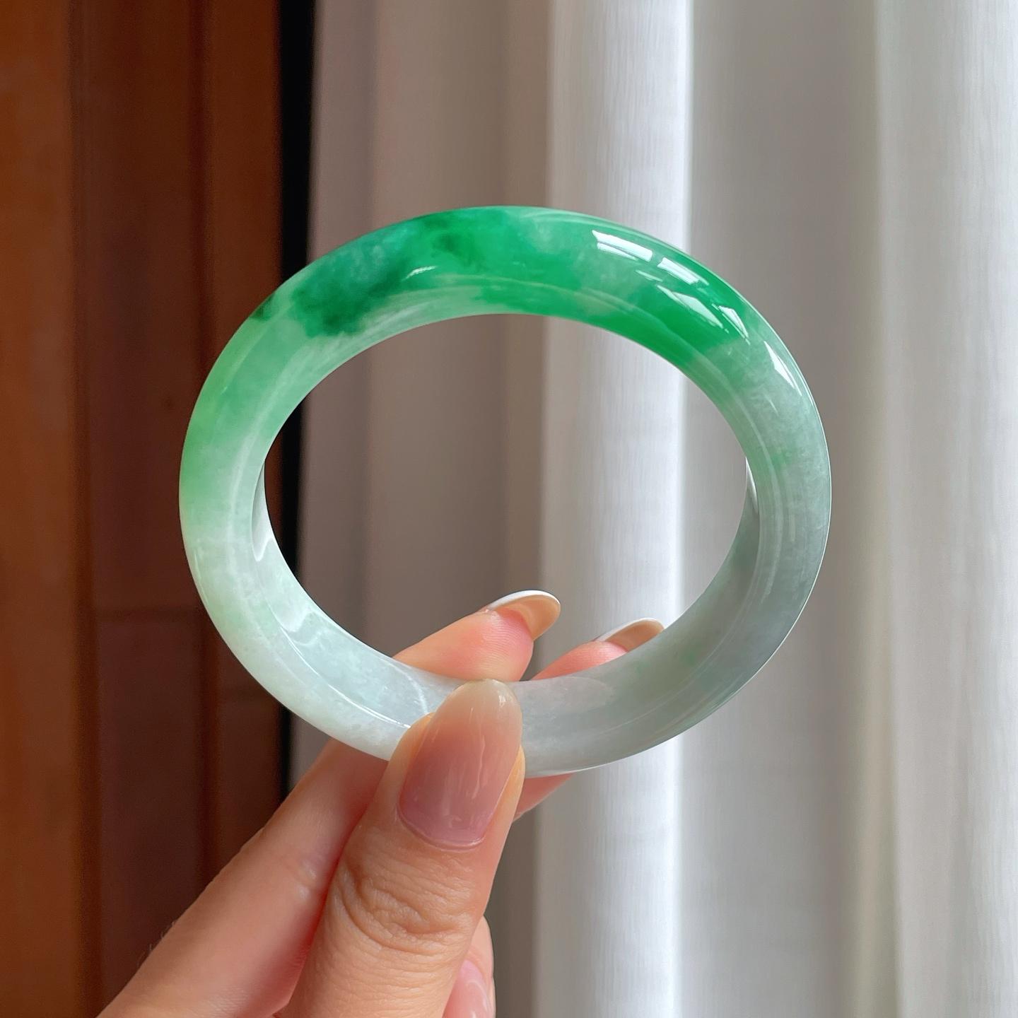糯冰带色翡翠平安镯（56.3mm)（yc388727）