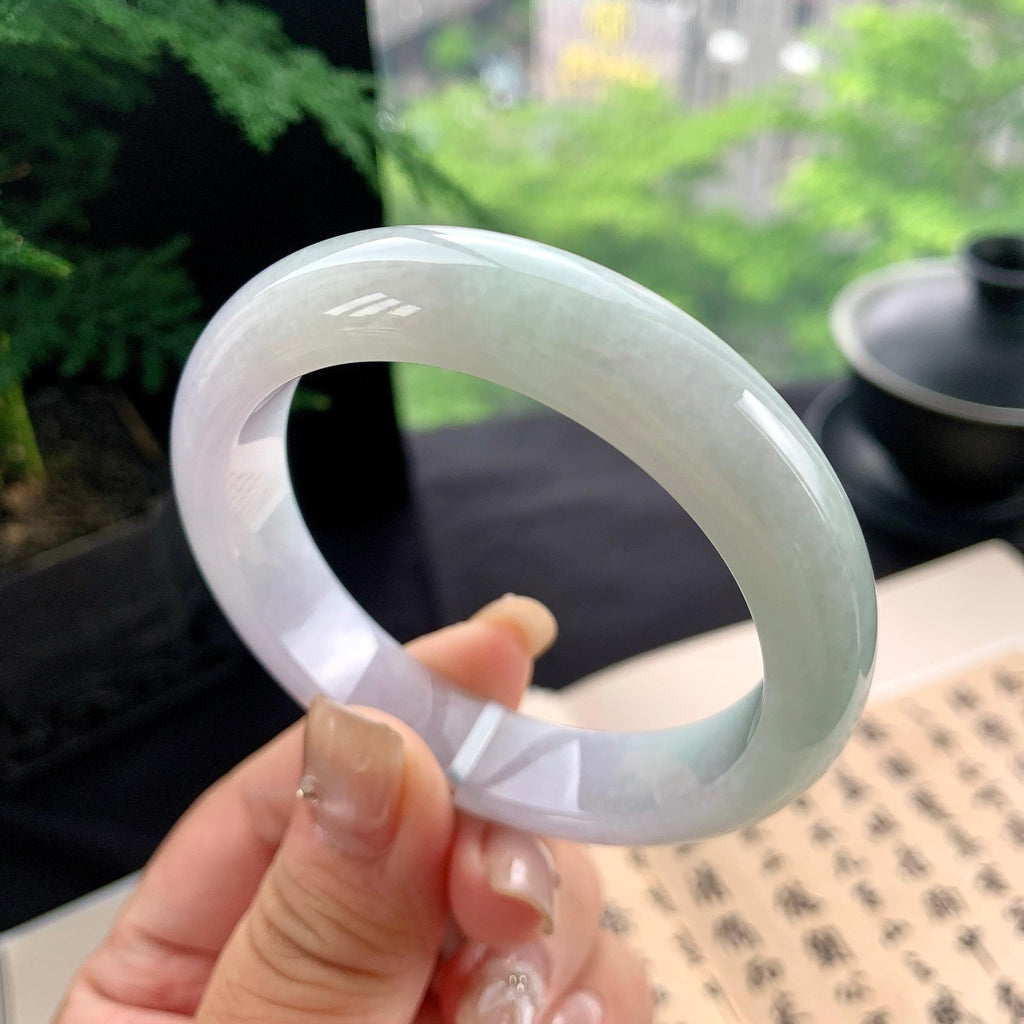 细糯种淡春彩正圈平安镯 54.3圈口 天然缅甸A货翡翠（yc473069）