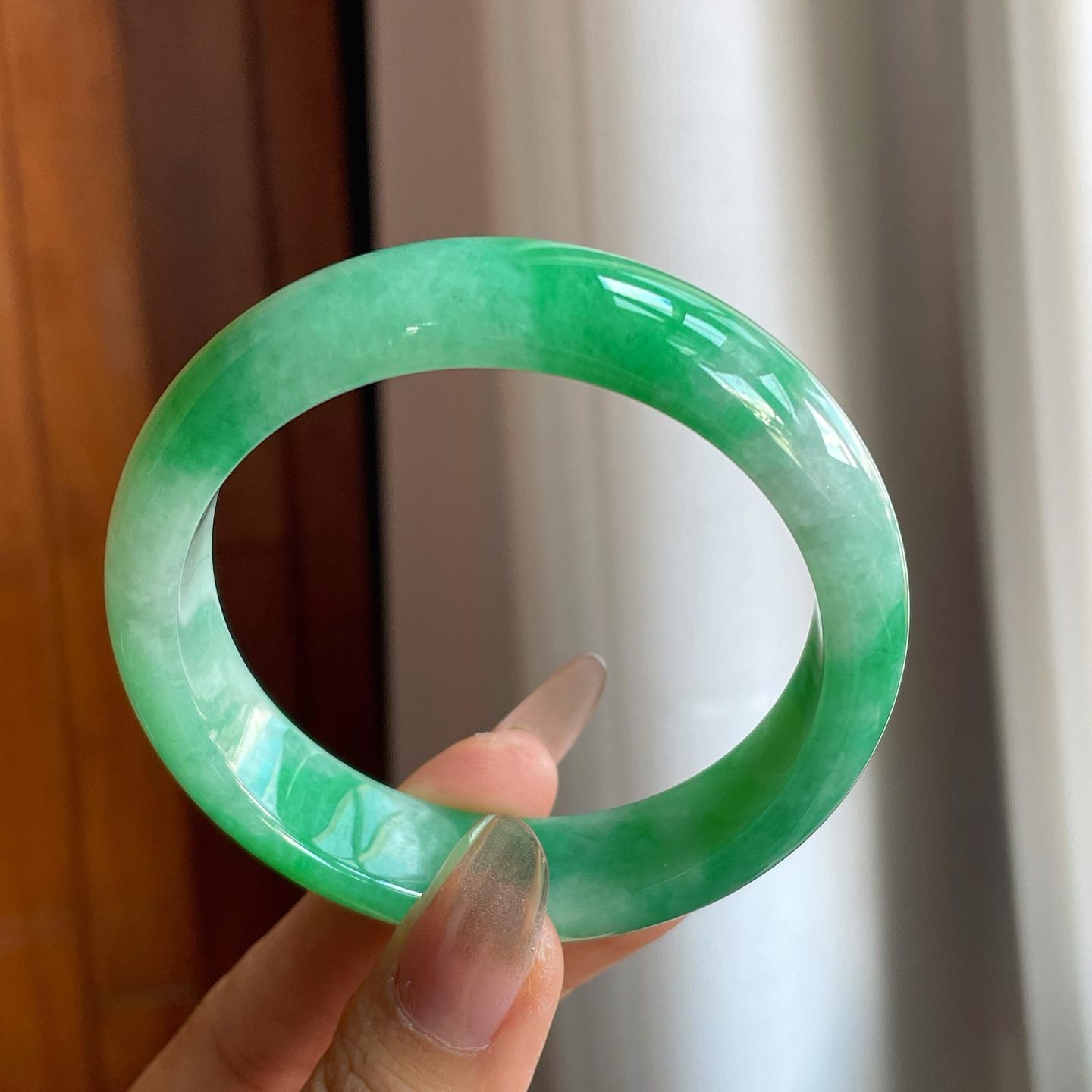 糯冰满绿翡翠平安镯（58mm）（yc228074）