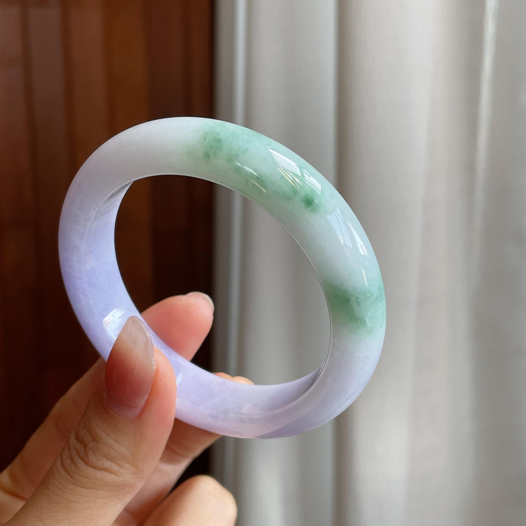 糯冰春带彩翡翠平安镯（54mm)（yc316585）