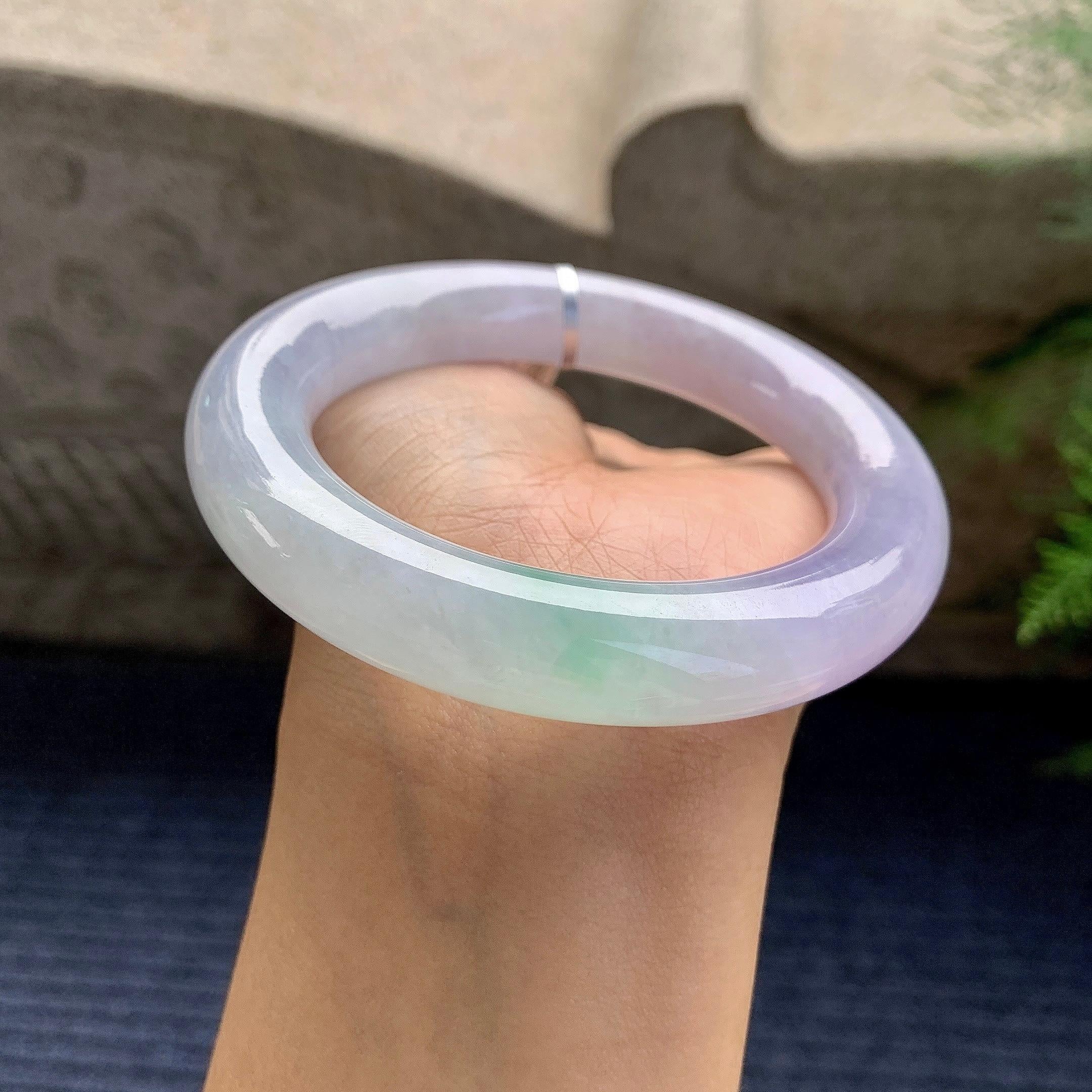 糯冰种春彩圆条手镯（57.3mm）（yc280851）