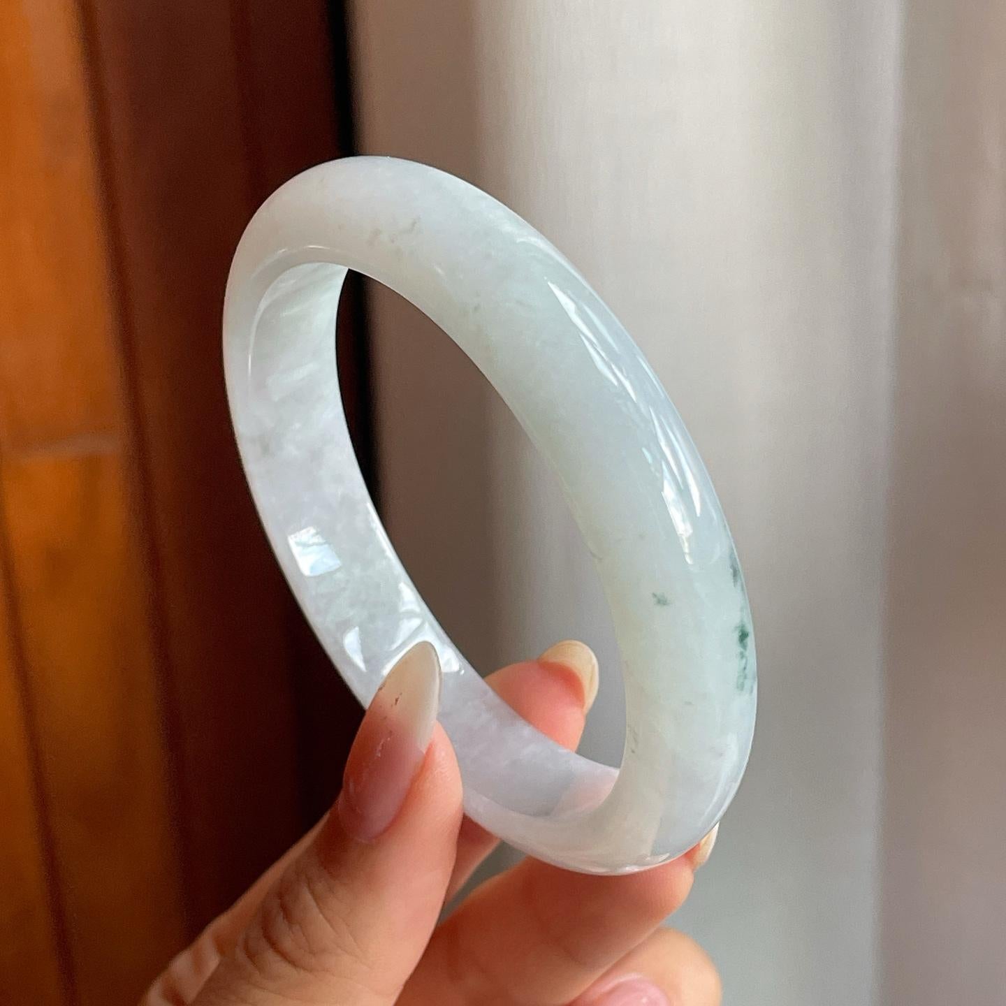 糯冰种飘花翡翠平安镯（56.2mm）（yc216826）