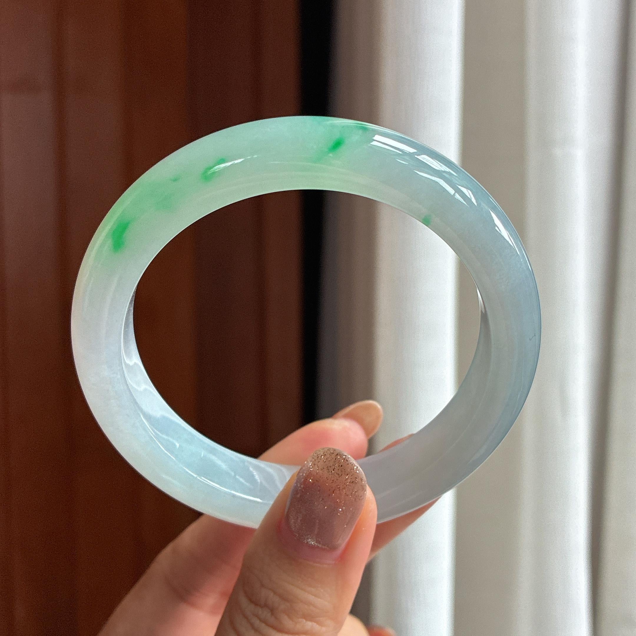 Vòng tay bình an vòng tròn đầy đặn màu sắc đá ngọc băng tuyết 58 vòng Ngọc phỉ thúy tự nhiên loại A Myanmar (yc451496)