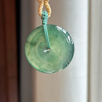 冰种湖水绿飘花翡翠平安扣（yc435238）