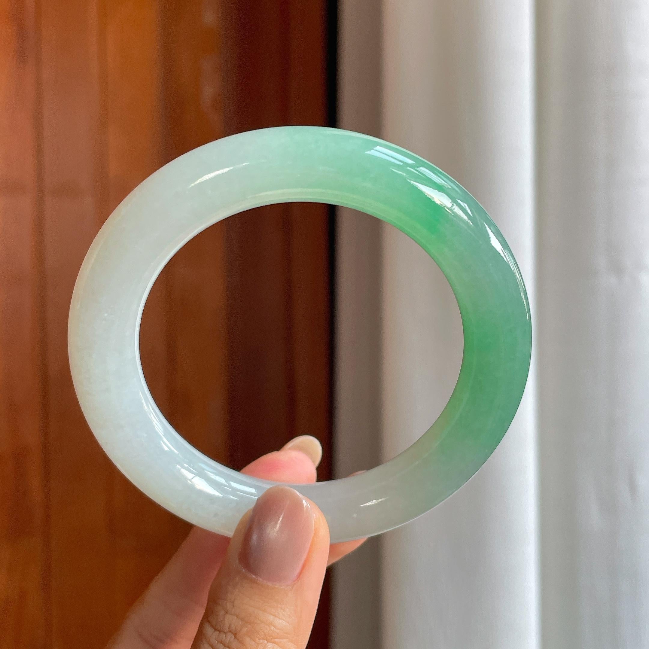 糯冰带色翡翠圆条手镯（58mm）（yc402769）