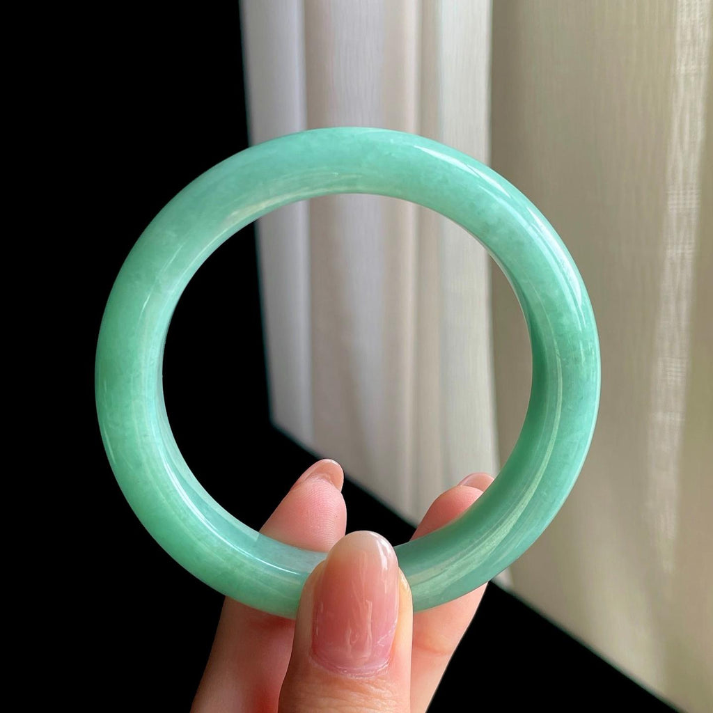 糯冰晴底翡翠平安镯（54mm)（yc342198）