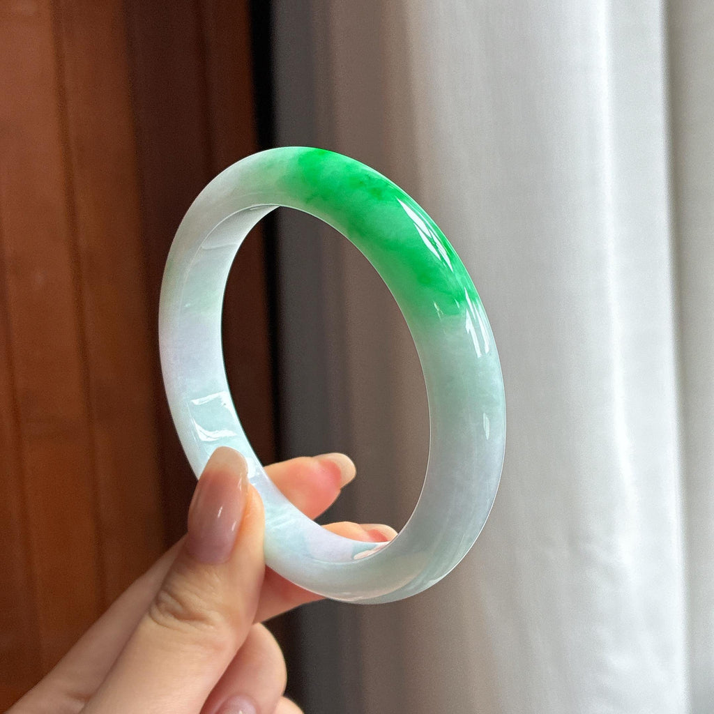 Vòng tay tròn bình an hạt mịn màu sắc đẹp, khẩu độ lớn 60, Ngọc phỉ thúy tự nhiên loại A Myanmar (yc450829)