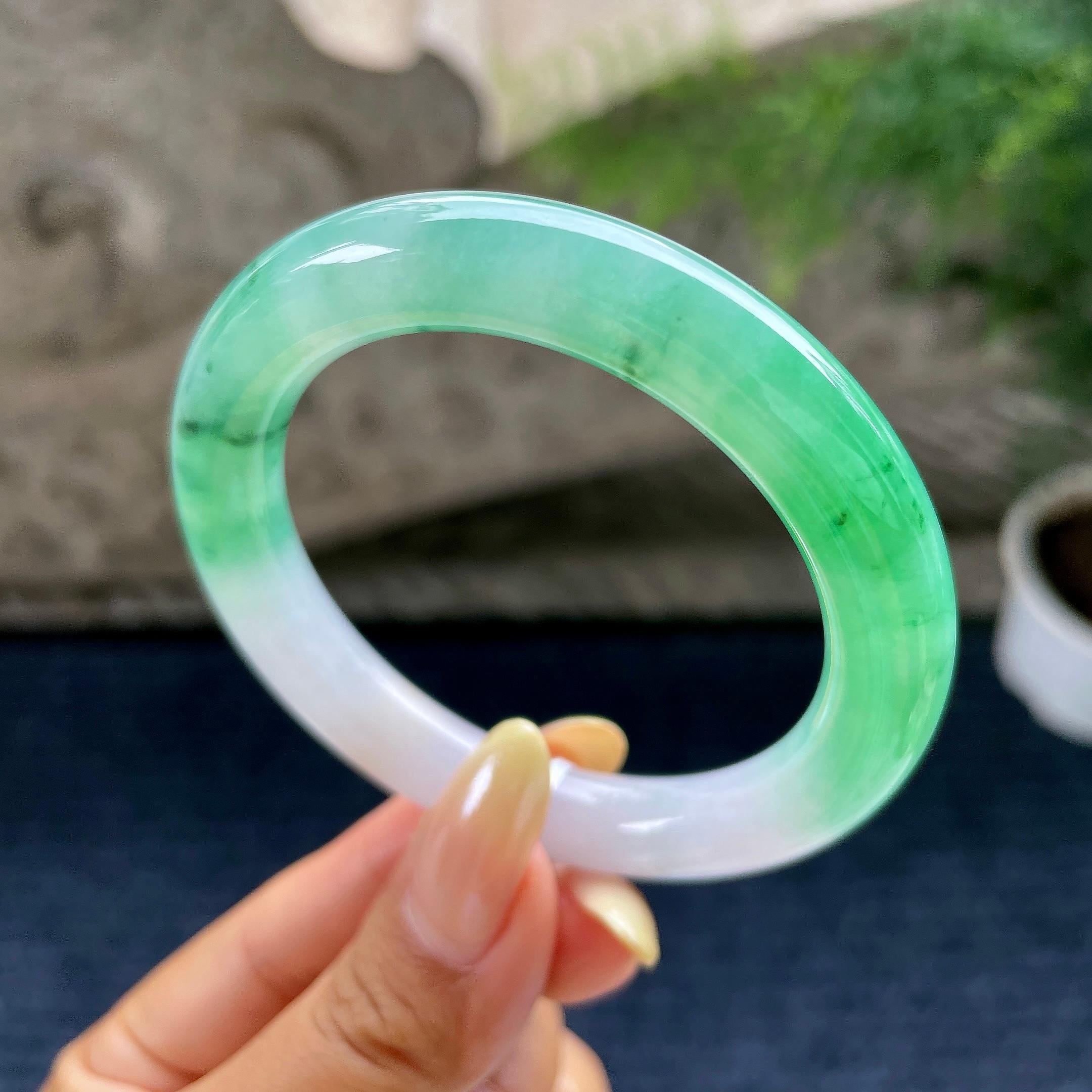 小圈口 糯冰种翠绿圆条手镯53.3圈 天然缅甸A货翡翠（yc489326）