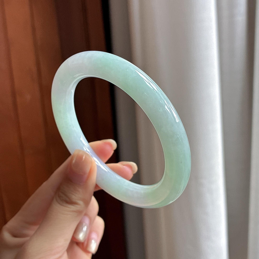 大圈口 细糯种春带彩圆条手镯 59圈 天然缅甸A货翡翠（yc484432）