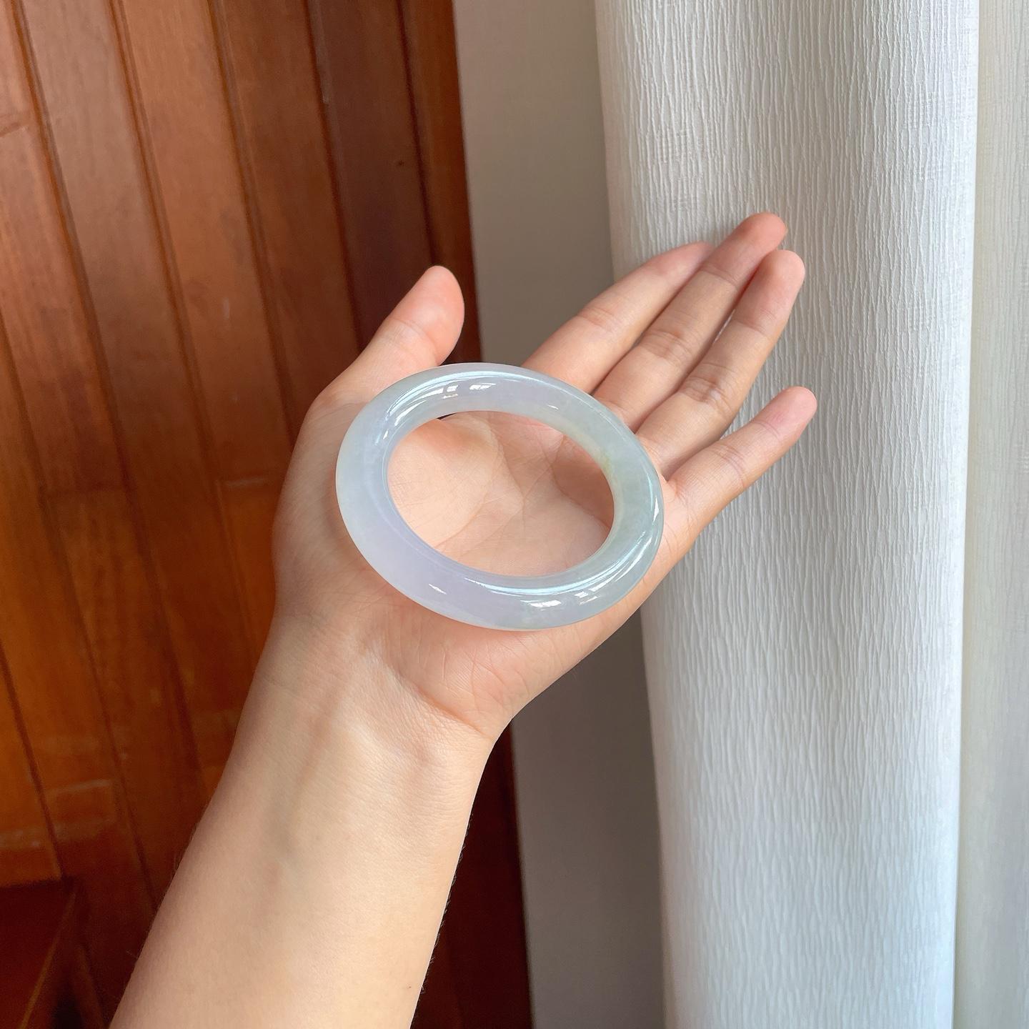 冰种白月光翡翠圆条手镯（52mm)（yc386431）