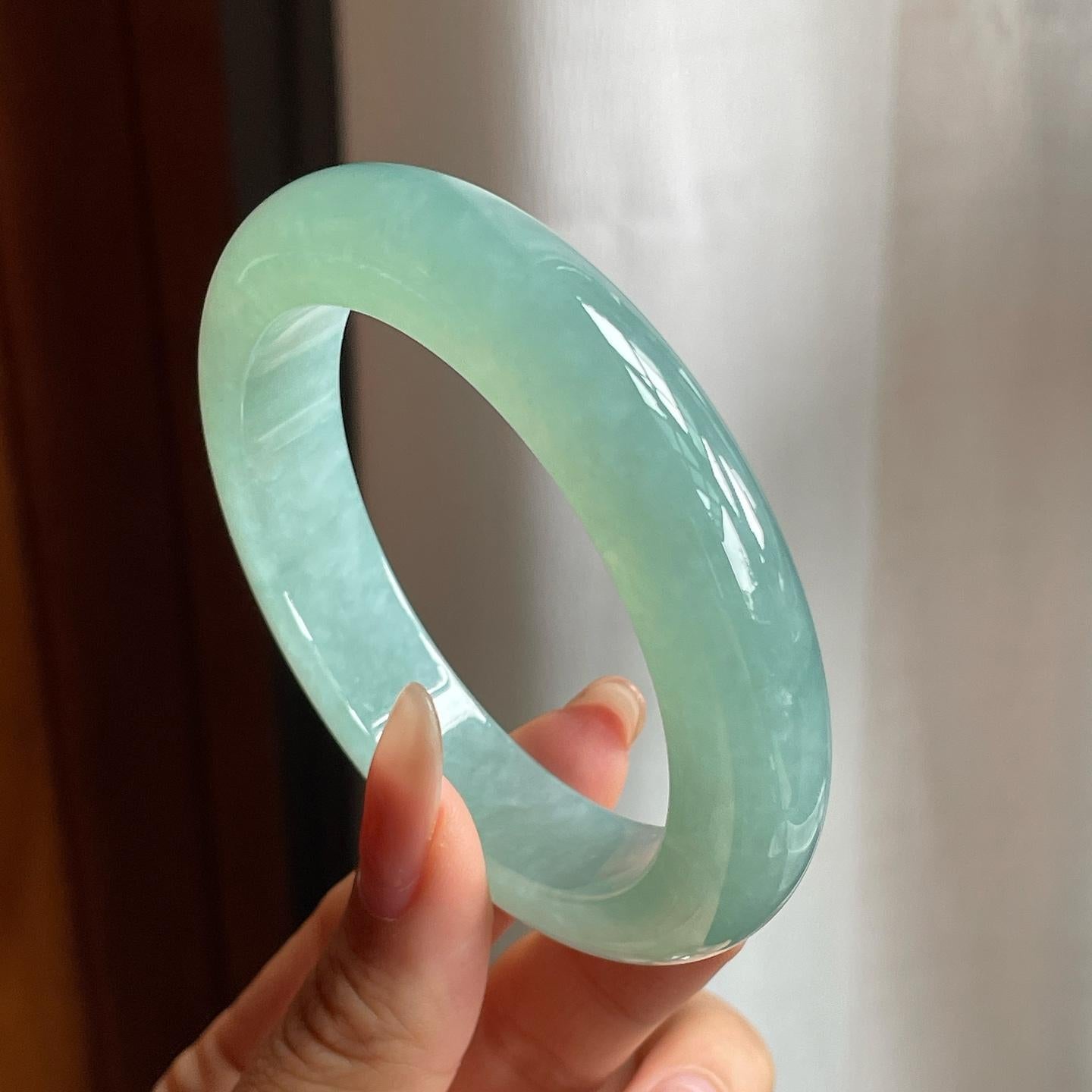 糯冰种晴底翡翠平安镯（56mm）（yc200656）