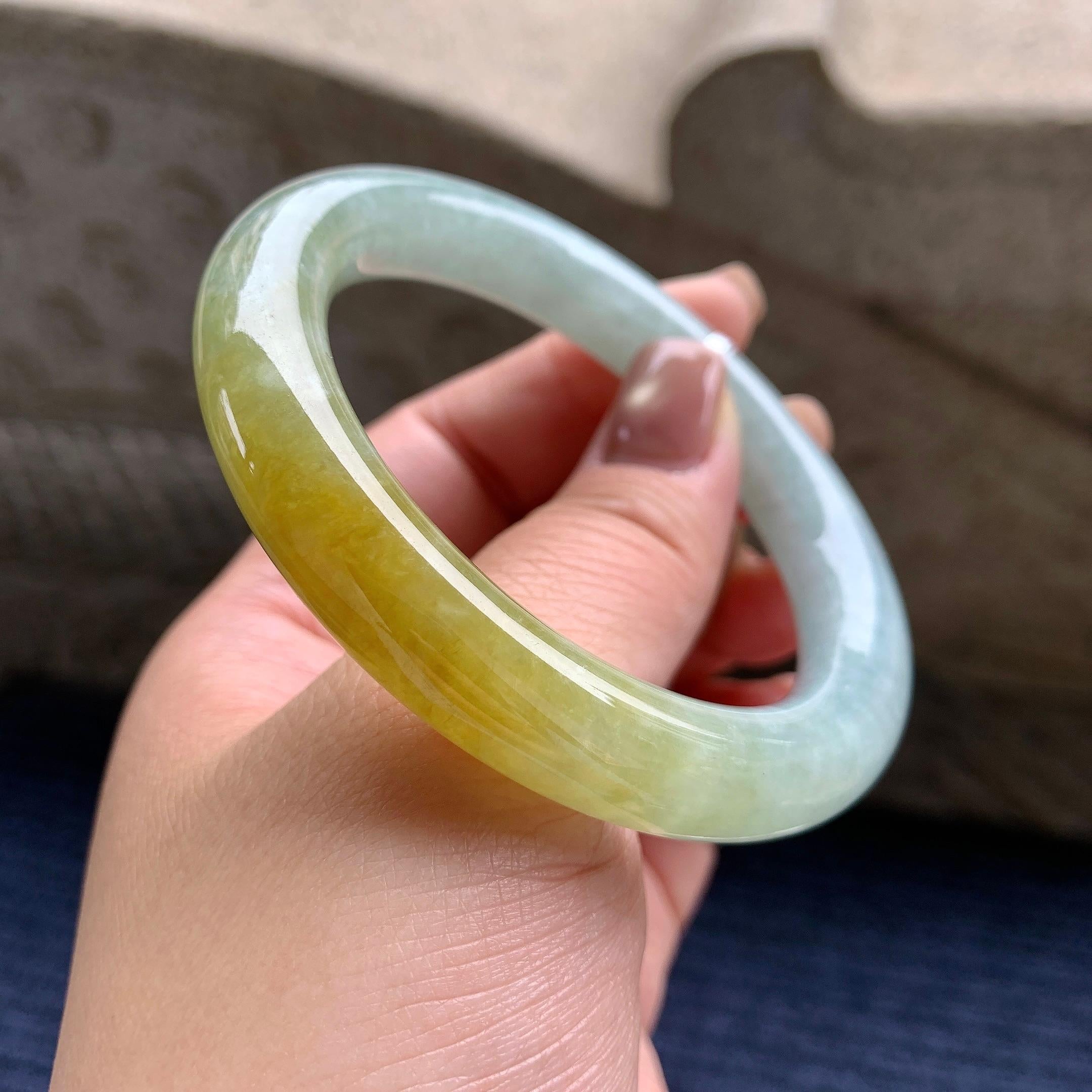 细糯种晴底黄翡圆条手镯 56.8圈口 天然缅甸A货翡翠（yc345049）