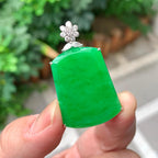 18K金钻镶糯冰种满绿无事牌吊坠（yc261126）