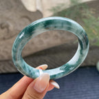 大圈口     细糯种飘花正圈平安镯58.2圈     天然缅甸A货翡翠（yc421237）