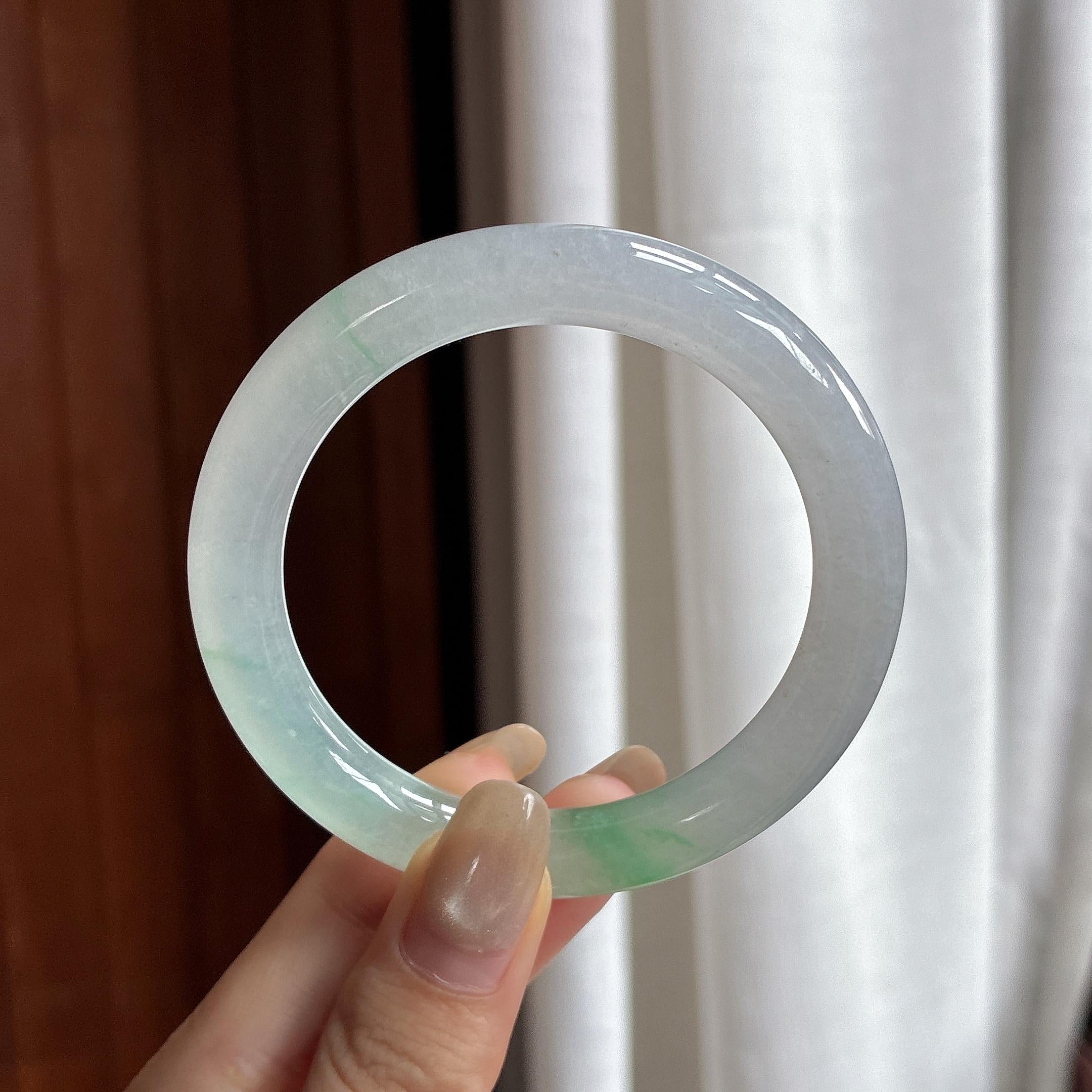 冰种带色圆条手镯 53圈 天然缅甸A货翡翠（yc466081）